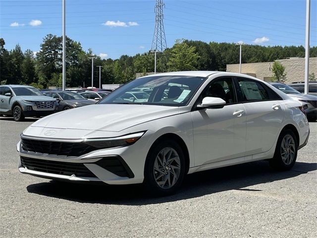 2024 Hyundai Elantra Hybrid Blue