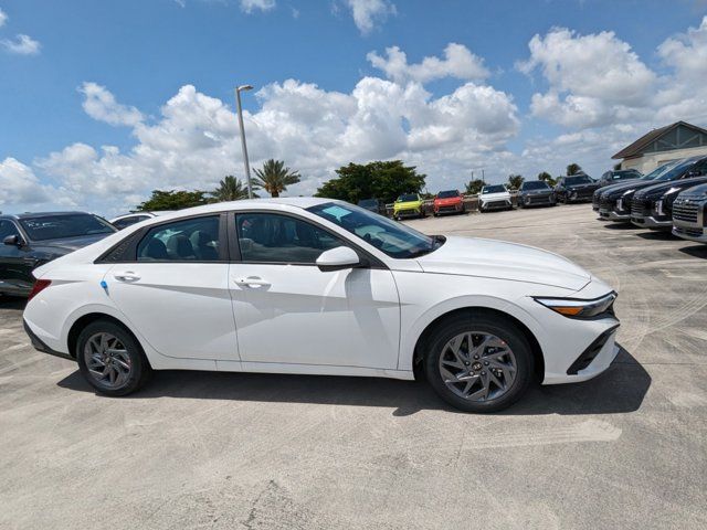 2024 Hyundai Elantra Hybrid Blue