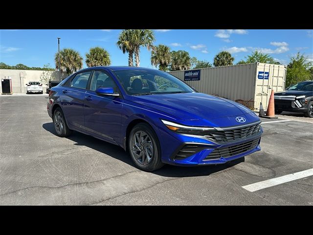 2024 Hyundai Elantra Hybrid Blue