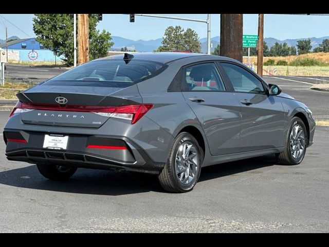 2024 Hyundai Elantra Hybrid Blue