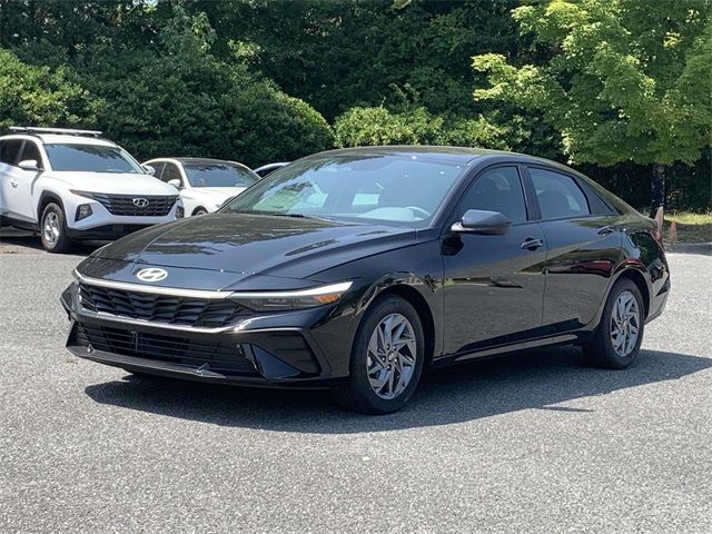 2024 Hyundai Elantra Hybrid Blue