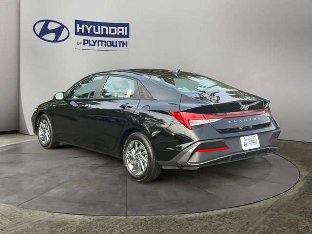 2024 Hyundai Elantra Hybrid Blue