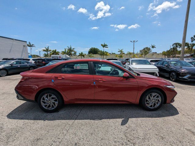 2024 Hyundai Elantra Hybrid Blue