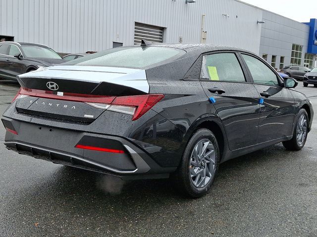 2024 Hyundai Elantra Hybrid Blue