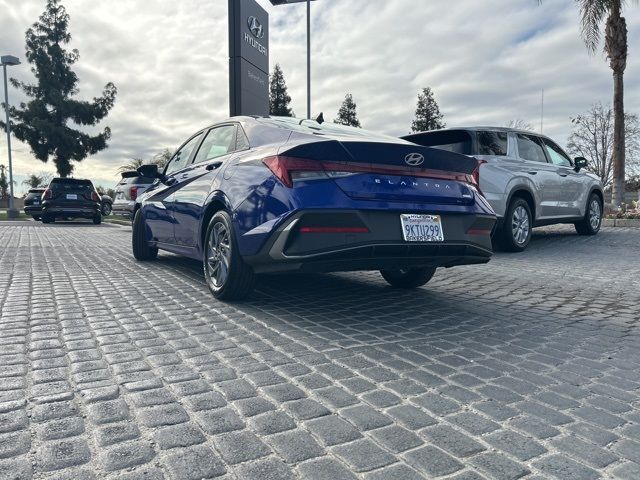 2024 Hyundai Elantra Hybrid Blue