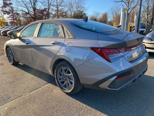 2024 Hyundai Elantra Hybrid Blue