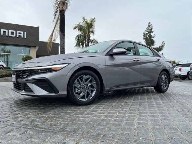 2024 Hyundai Elantra Hybrid Blue