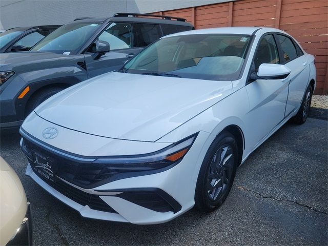 2024 Hyundai Elantra Hybrid Blue