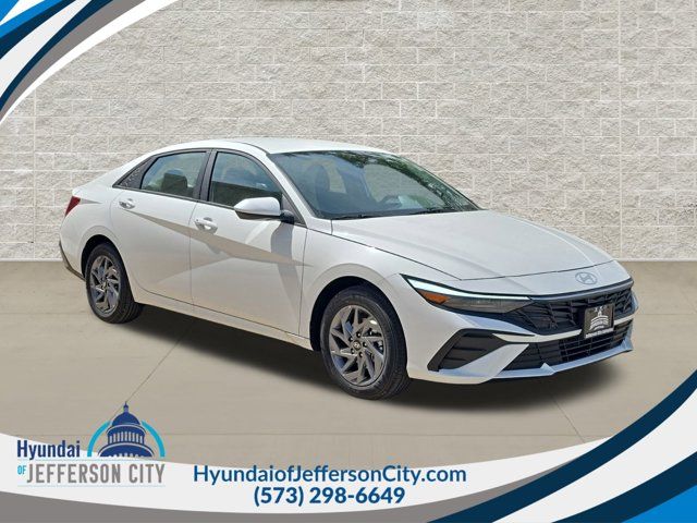 2024 Hyundai Elantra Hybrid Blue