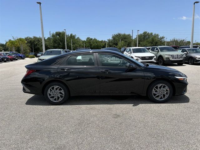 2024 Hyundai Elantra Hybrid Blue