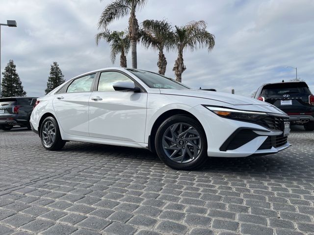 2024 Hyundai Elantra Hybrid Blue