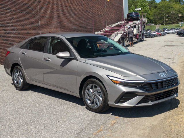 2024 Hyundai Elantra Hybrid Blue