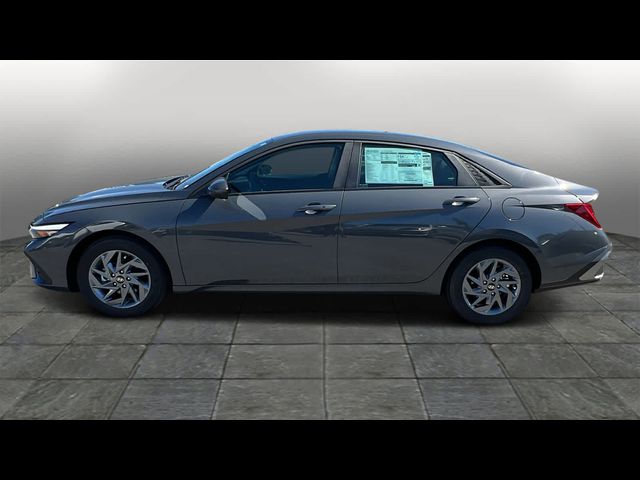 2024 Hyundai Elantra Hybrid Blue