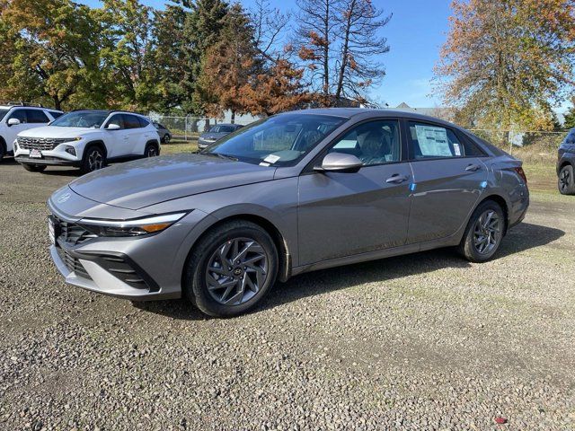 2024 Hyundai Elantra Hybrid Blue