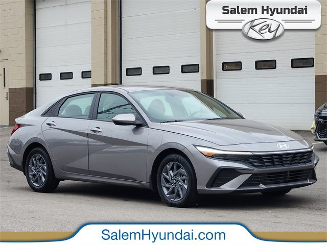 2024 Hyundai Elantra Hybrid Blue