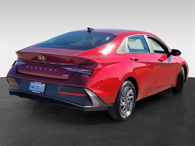 2024 Hyundai Elantra Hybrid Blue