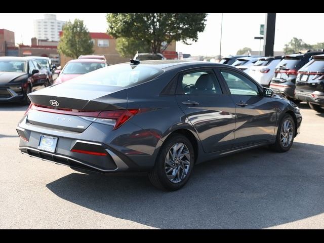 2024 Hyundai Elantra Hybrid Blue