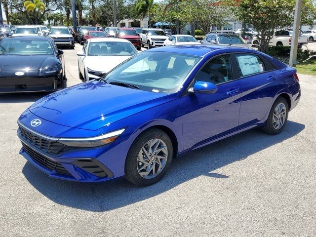 2024 Hyundai Elantra Hybrid Blue