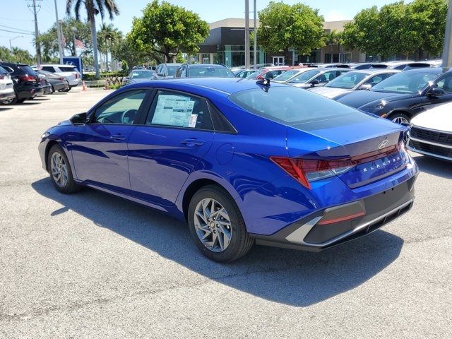 2024 Hyundai Elantra Hybrid Blue