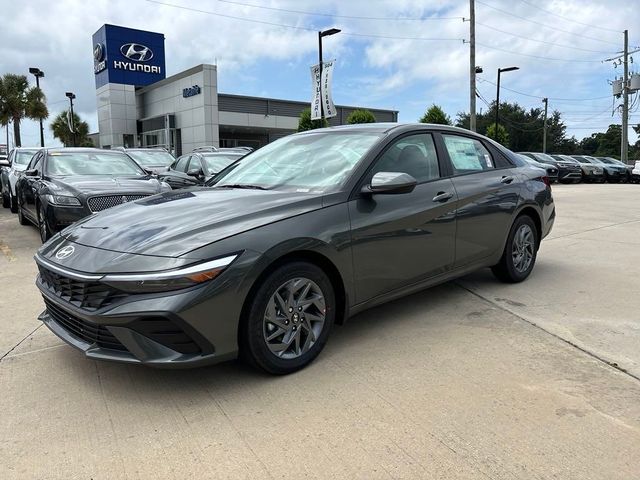 2024 Hyundai Elantra Hybrid Blue