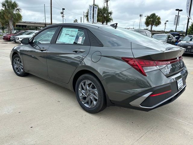 2024 Hyundai Elantra Hybrid Blue