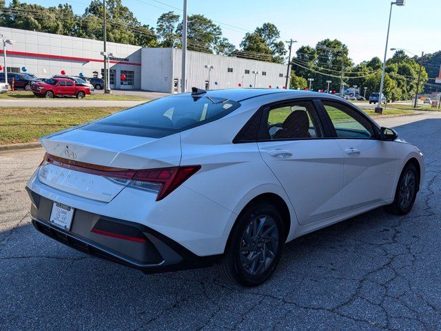 2024 Hyundai Elantra Hybrid Blue