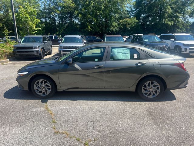 2024 Hyundai Elantra Hybrid Blue