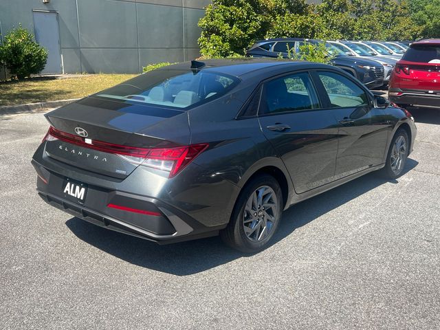 2024 Hyundai Elantra Hybrid Blue