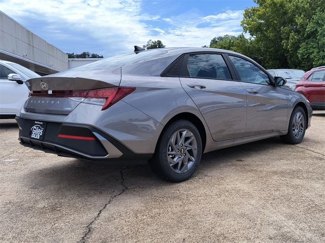 2024 Hyundai Elantra Hybrid Blue