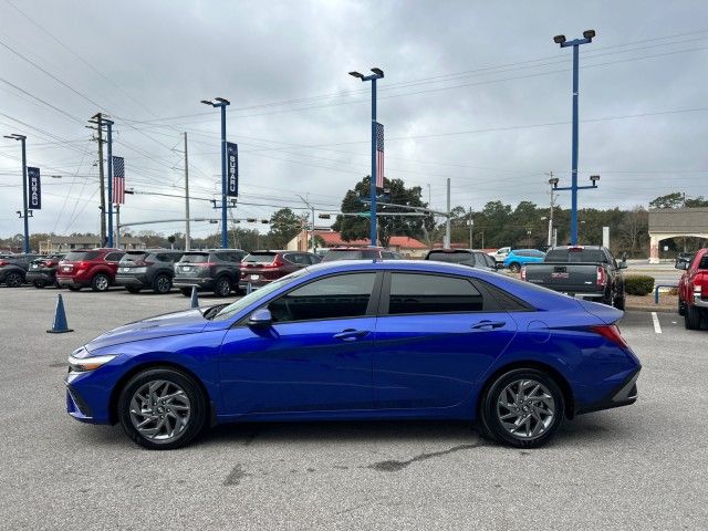 2024 Hyundai Elantra Hybrid Blue