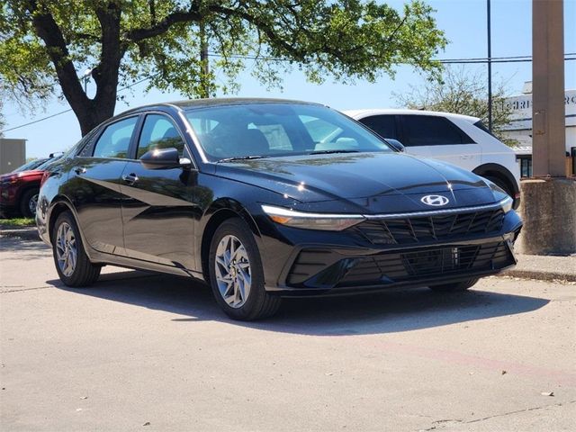 2024 Hyundai Elantra Hybrid Blue