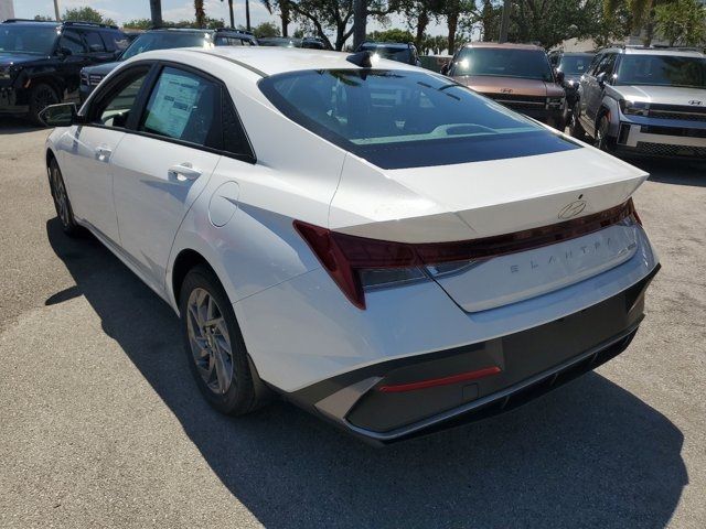 2024 Hyundai Elantra Hybrid Blue