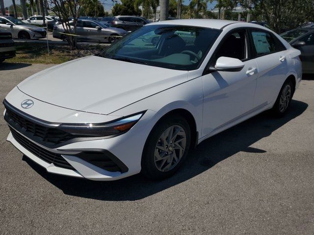 2024 Hyundai Elantra Hybrid Blue