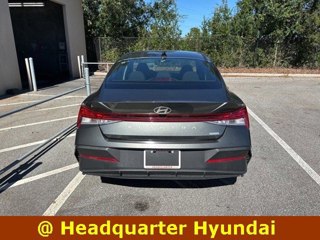 2024 Hyundai Elantra Hybrid Blue