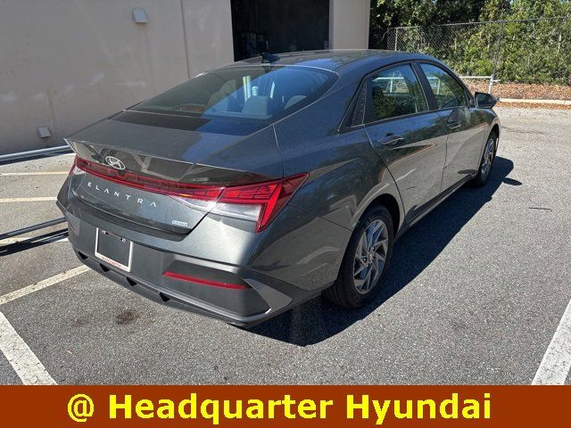 2024 Hyundai Elantra Hybrid Blue