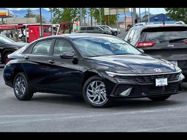 2024 Hyundai Elantra Hybrid Blue