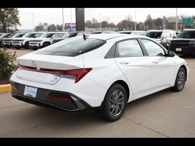 2024 Hyundai Elantra Hybrid Blue