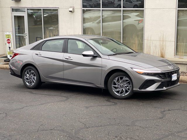 2024 Hyundai Elantra Hybrid Blue