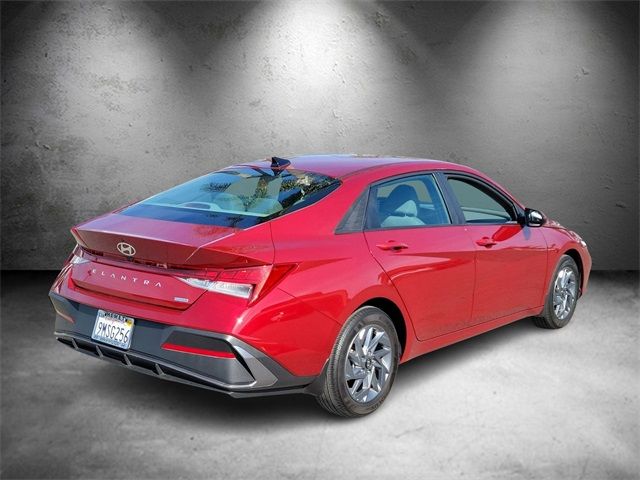 2024 Hyundai Elantra Hybrid Blue