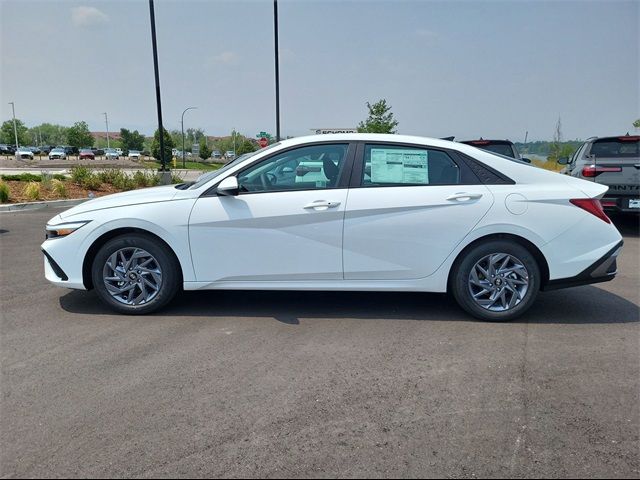 2024 Hyundai Elantra Hybrid Blue