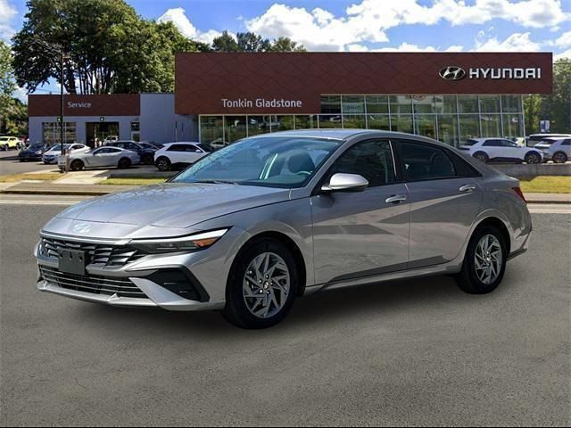 2024 Hyundai Elantra Hybrid Blue