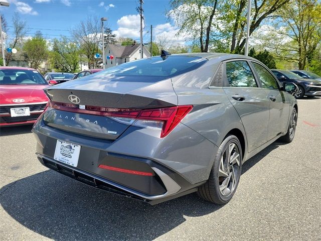 2024 Hyundai Elantra Hybrid Limited