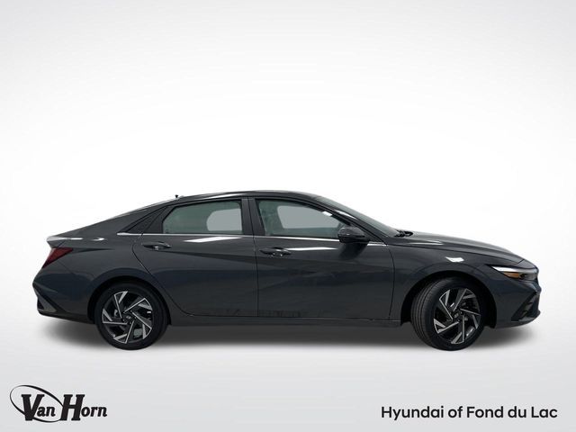 2024 Hyundai Elantra Hybrid Limited