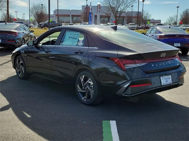 2024 Hyundai Elantra Hybrid Limited