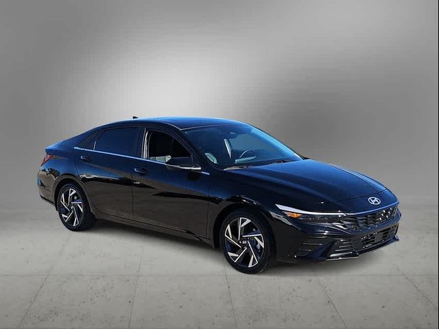 2024 Hyundai Elantra Hybrid Limited