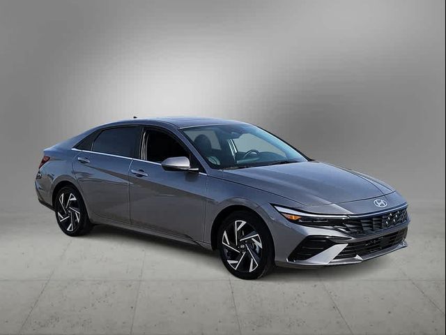 2024 Hyundai Elantra Hybrid Limited