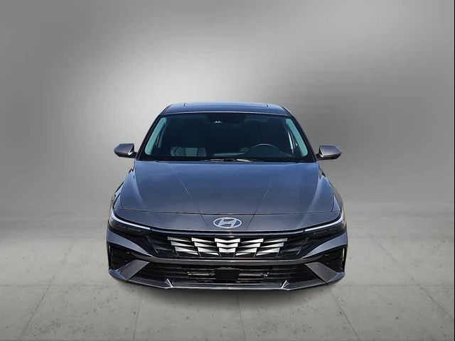 2024 Hyundai Elantra Hybrid Limited