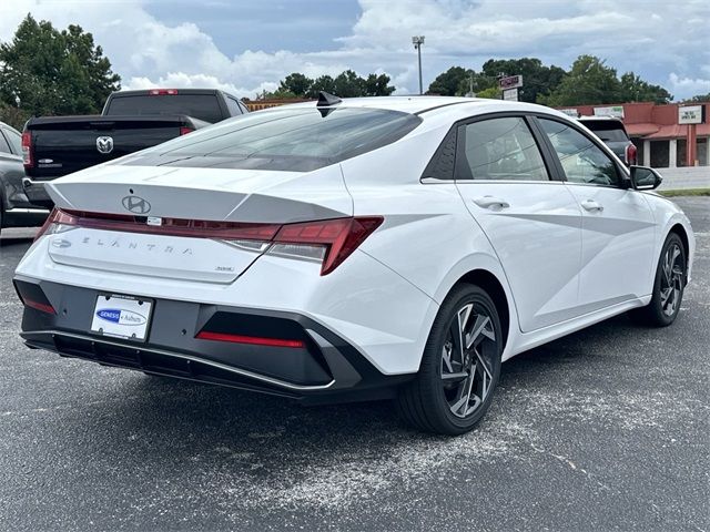 2024 Hyundai Elantra Hybrid Limited