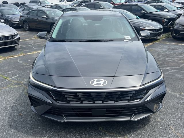 2024 Hyundai Elantra Hybrid Limited