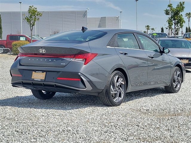 2024 Hyundai Elantra Hybrid Limited